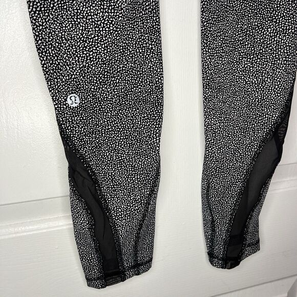 Lululemon Leggings Size 4 Invigorate 7/8 Tight Chakra Print Alpine White Black - Picture 8 of 10